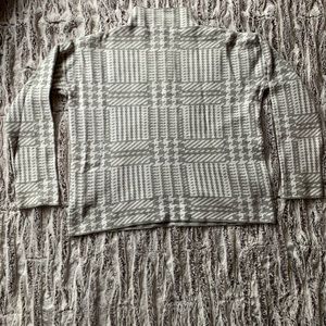 Size Small Max Studio Sweater